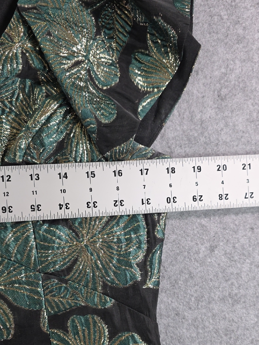 Lilly Pulitzer Black & Green Floral Metallic Cocktail Dress SIZE 8 - Picture 3 of 10